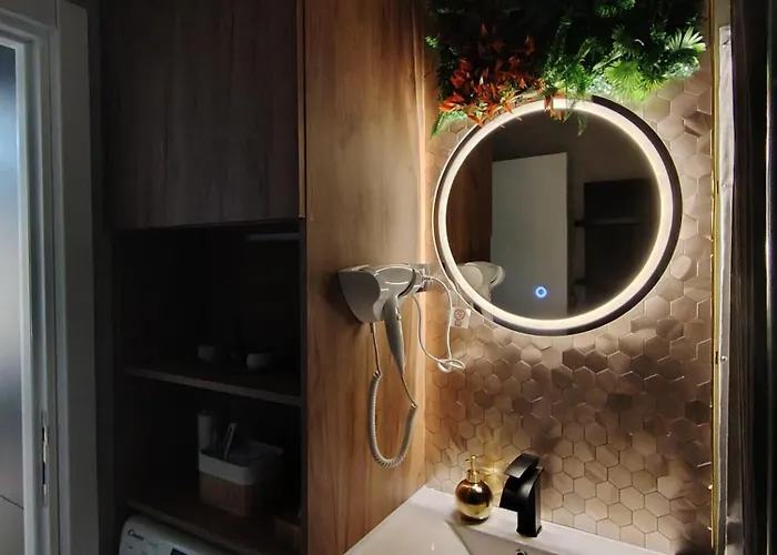 Lux Veritas Apartment *